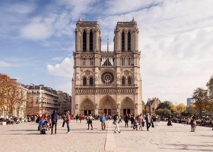 Convivial Et Chaleureux Pres De Notre-dame *